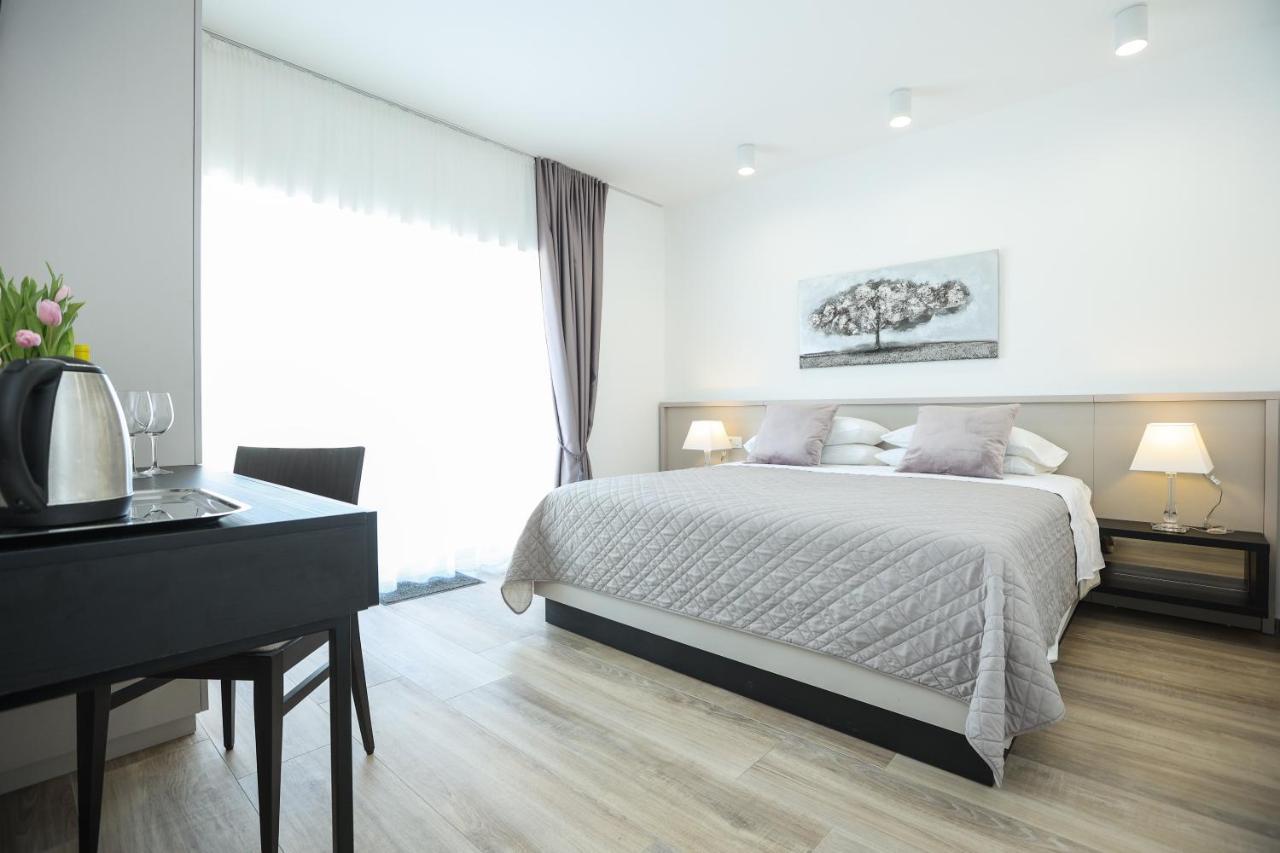 ורסי Apartments Melissa מראה חיצוני תמונה